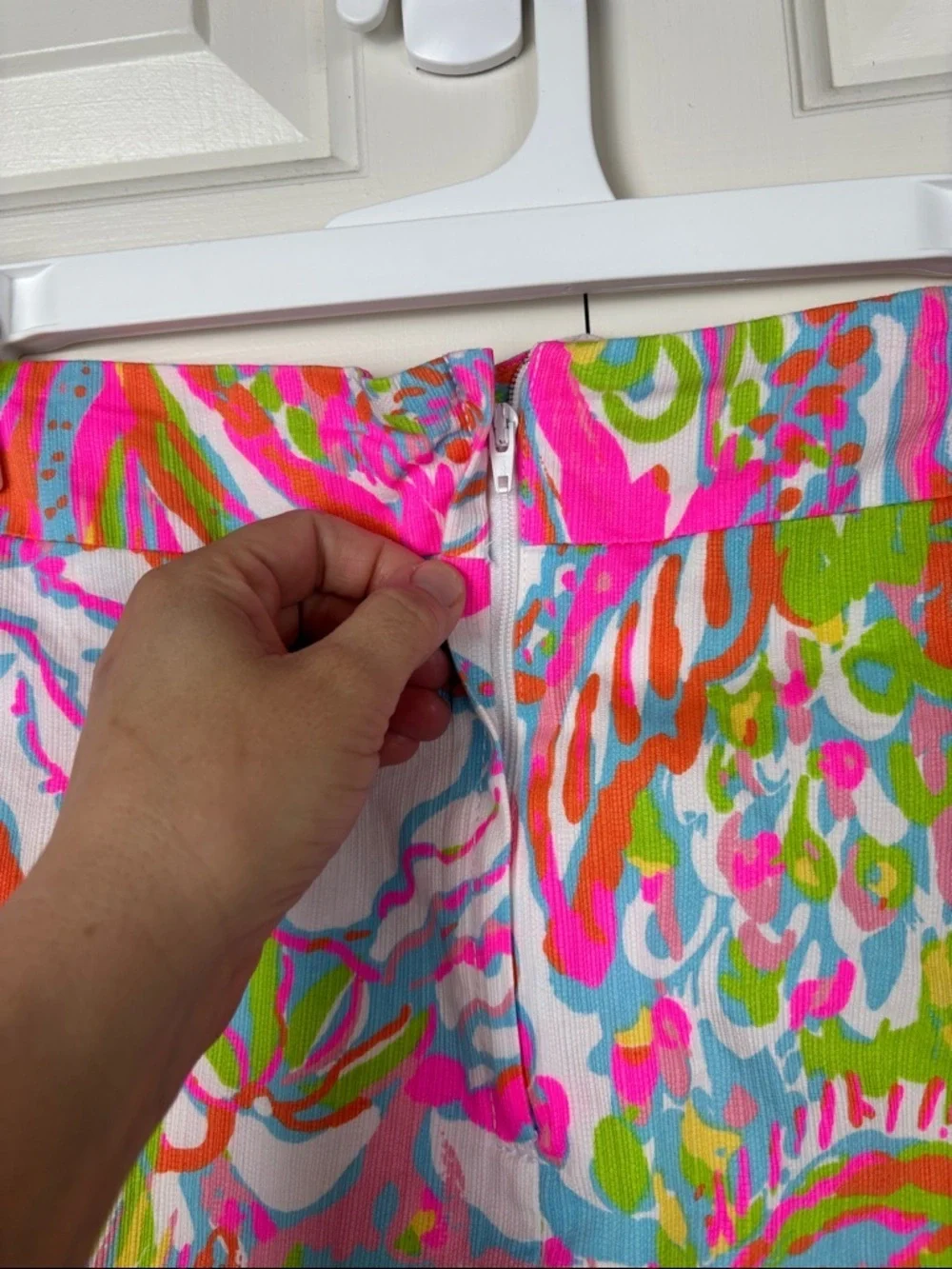 Lilly Pulitzer Neon Pink Multi-Color Printed Mini Skort - 0